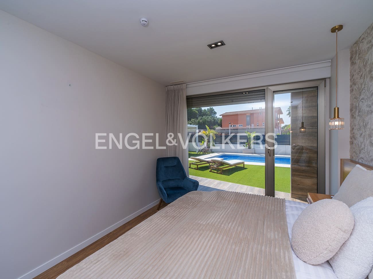 4 chambre Villa/Maison à vendre à Santa Pola avec piscine garage - 1 149 000 € (Ref: 9879621)