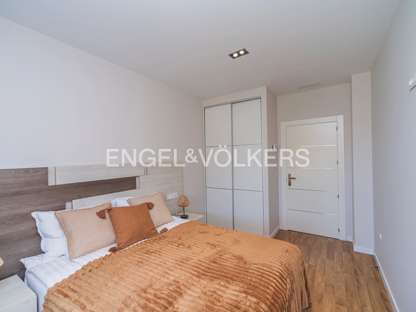 4 chambre Villa/Maison à vendre à Santa Pola avec piscine garage - 1 149 000 € (Ref: 9879621)