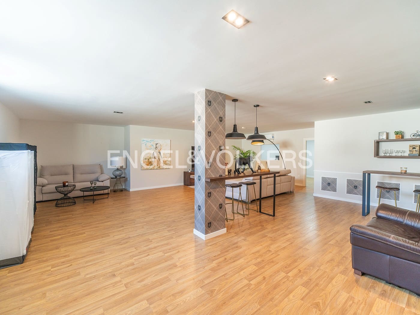 4 chambre Villa/Maison à vendre à Santa Pola avec piscine garage - 1 149 000 € (Ref: 9879621)
