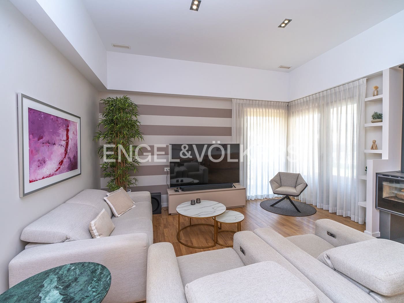 4 chambre Villa/Maison à vendre à Santa Pola avec piscine garage - 1 149 000 € (Ref: 9879621)
