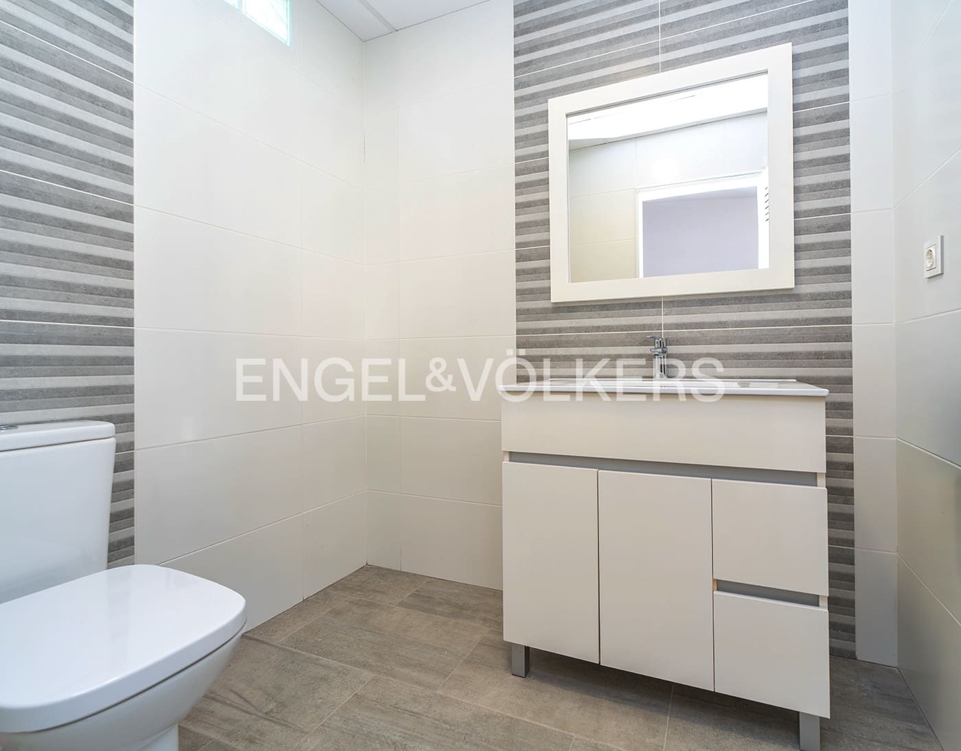 4 chambre Villa/Maison à vendre à Santa Pola avec piscine garage - 1 149 000 € (Ref: 9879621)