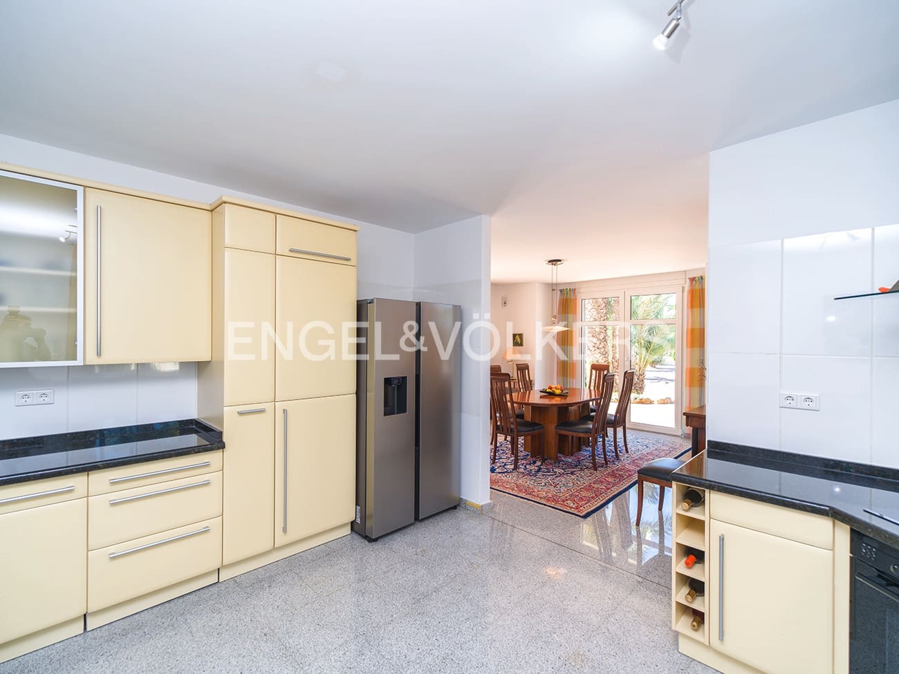 7 soverom Villa til salgs i La Marina med svømmebasseng garasje - € 1 495 000 (Ref: 9879635)
