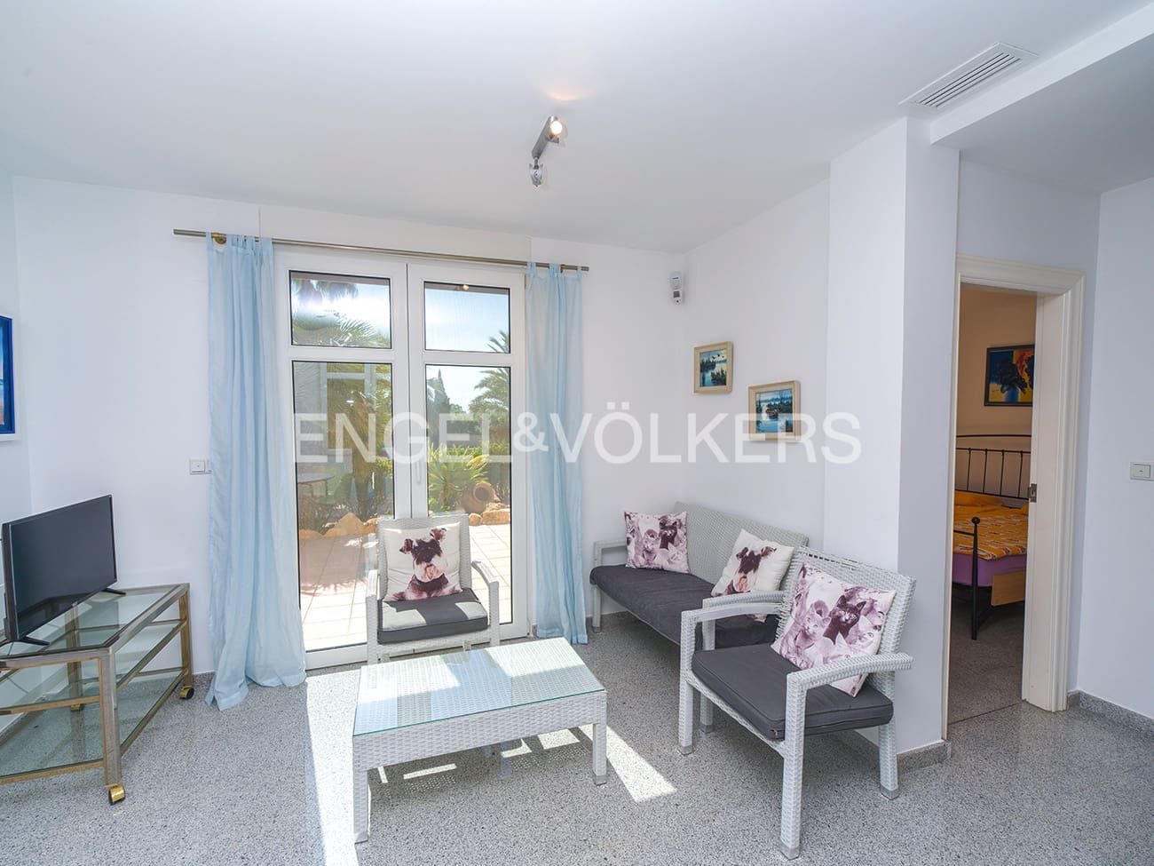7 soverom Villa til salgs i La Marina med svømmebasseng garasje - € 1 495 000 (Ref: 9879635)