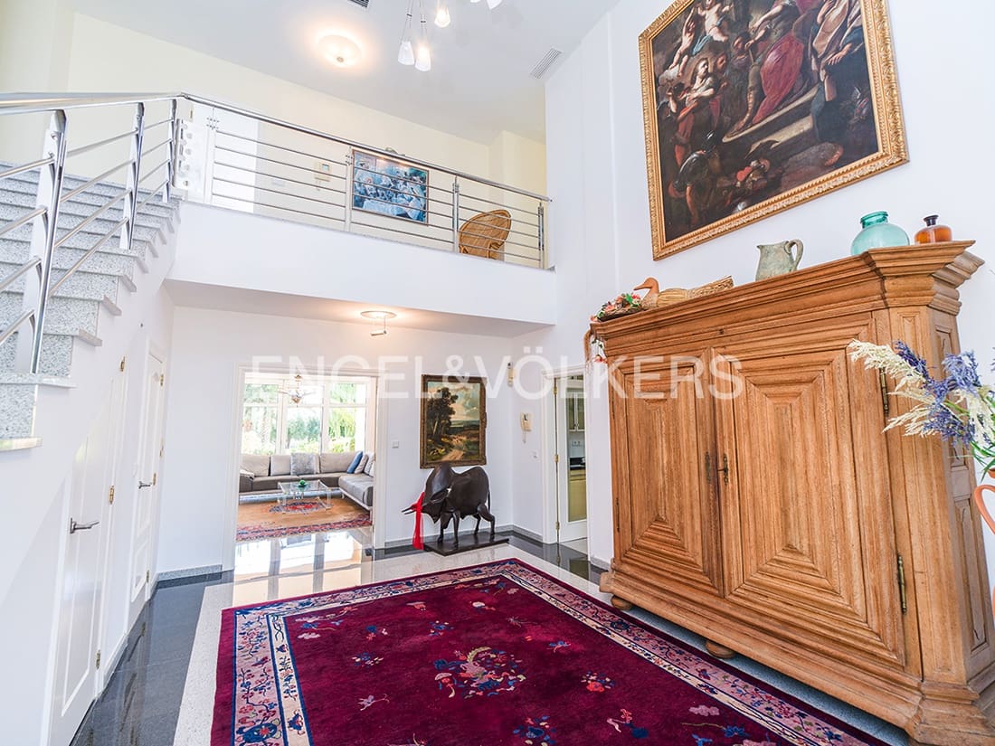 7 soverom Villa til salgs i La Marina med svømmebasseng garasje - € 1 495 000 (Ref: 9879635)