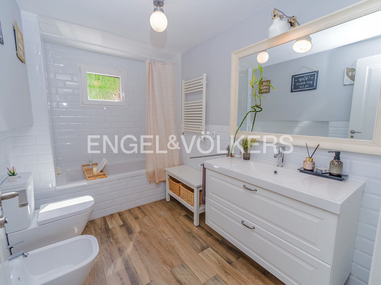 6 quarto Moradia para venda em El Campello com piscina garagem - 1 250 000 € (Ref: 9902301)