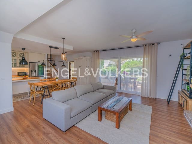 6 quarto Moradia para venda em El Campello com piscina garagem - 1 250 000 € (Ref: 9902301)