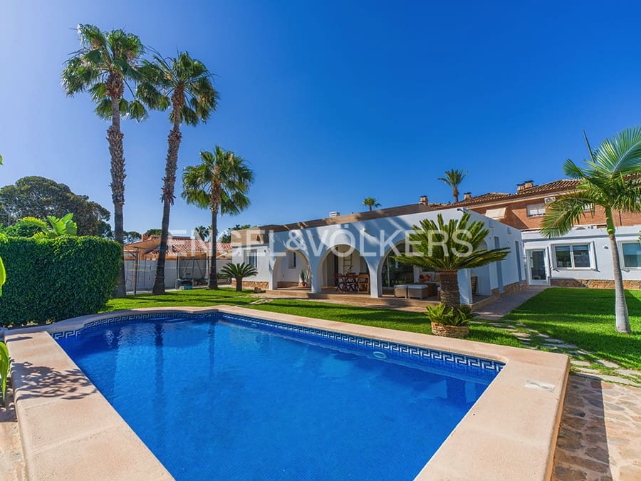 5 soverom Villa til salgs i San Juan de Alicante / Sant Joan d'Alacant med svømmebasseng garasje - € 1 630 000 (Ref: 9932240)