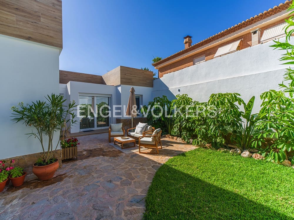 5 soverom Villa til salgs i San Juan de Alicante / Sant Joan d'Alacant med svømmebasseng garasje - € 1 630 000 (Ref: 9932240)