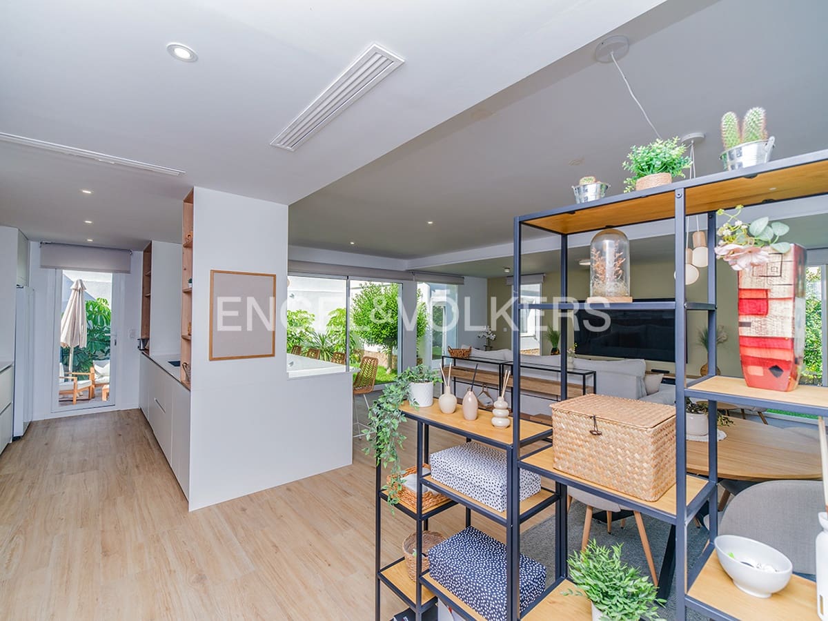 5 soverom Villa til salgs i San Juan de Alicante / Sant Joan d'Alacant med svømmebasseng garasje - € 1 630 000 (Ref: 9932240)