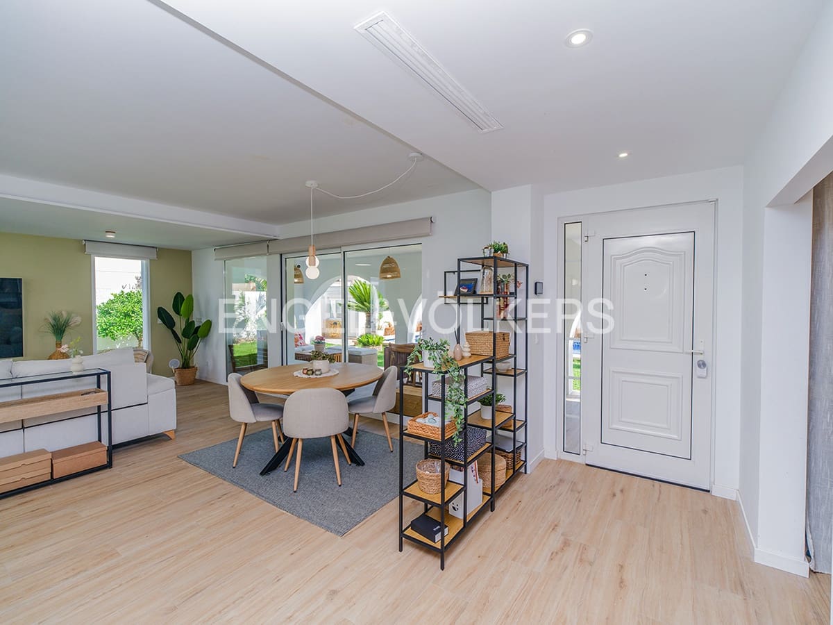 5 soverom Villa til salgs i San Juan de Alicante / Sant Joan d'Alacant med svømmebasseng garasje - € 1 630 000 (Ref: 9932240)