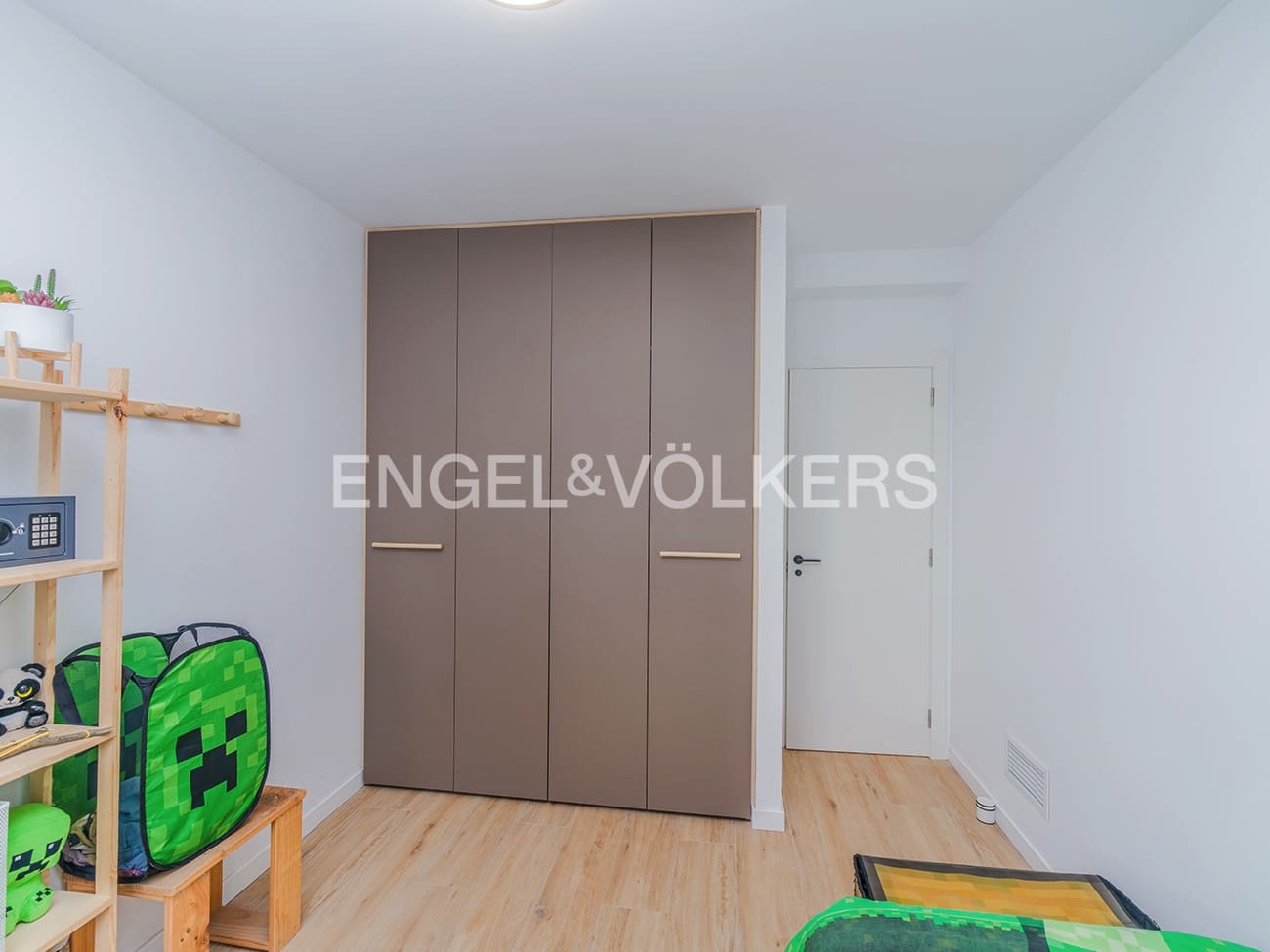 5 soverom Villa til salgs i San Juan de Alicante / Sant Joan d'Alacant med svømmebasseng garasje - € 1 630 000 (Ref: 9932240)