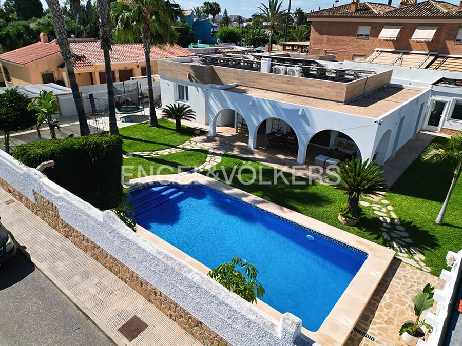 5 soverom Villa til salgs i San Juan de Alicante / Sant Joan d'Alacant med svømmebasseng garasje - € 1 630 000 (Ref: 9932240)