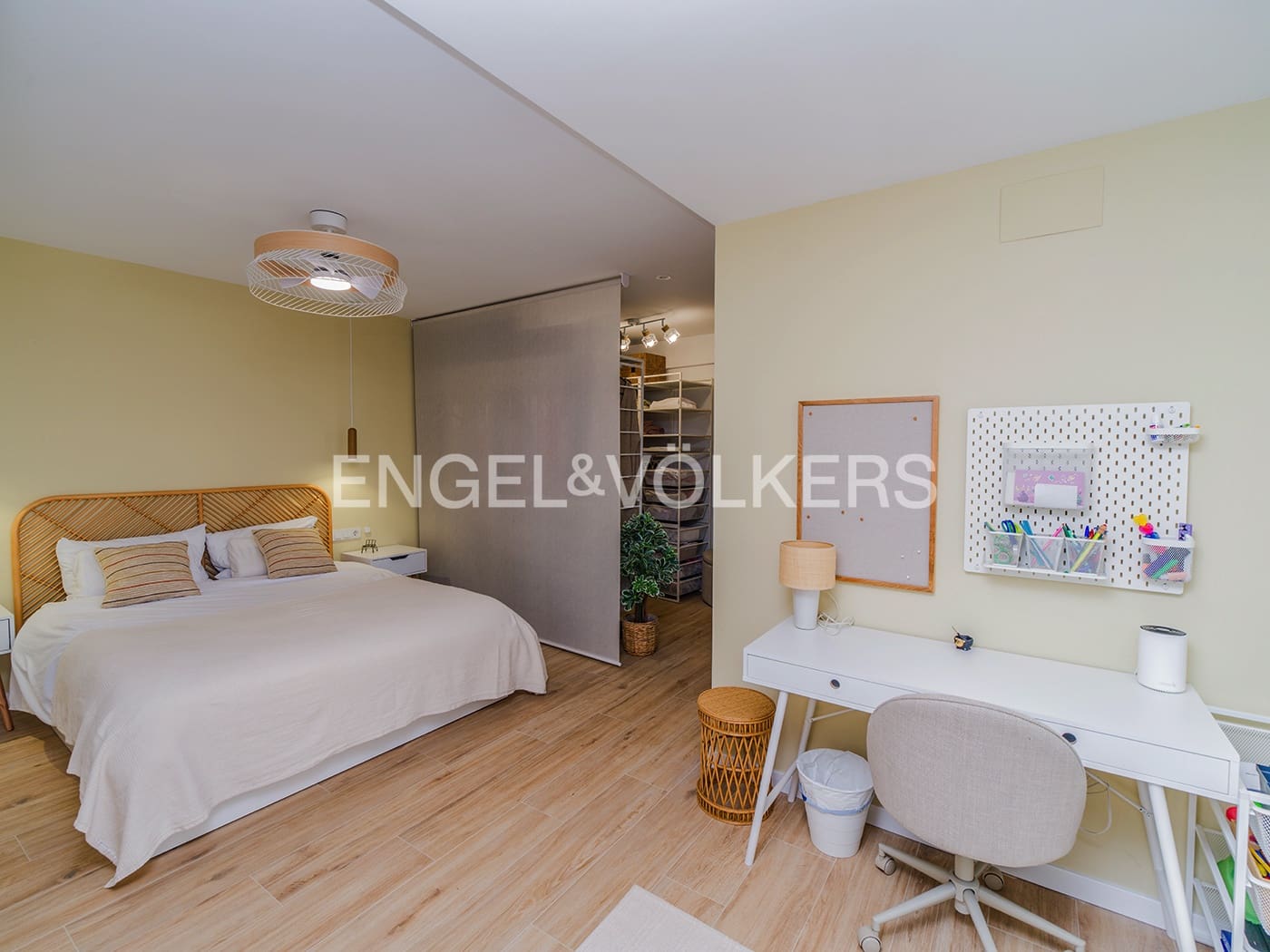 5 soverom Villa til salgs i San Juan de Alicante / Sant Joan d'Alacant med svømmebasseng garasje - € 1 630 000 (Ref: 9932240)