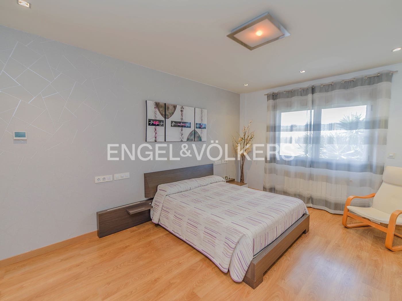 5 bedroom Villa for sale in Muchamiel / Mutxamel with pool garage - € 915,000 (Ref: 9936753)