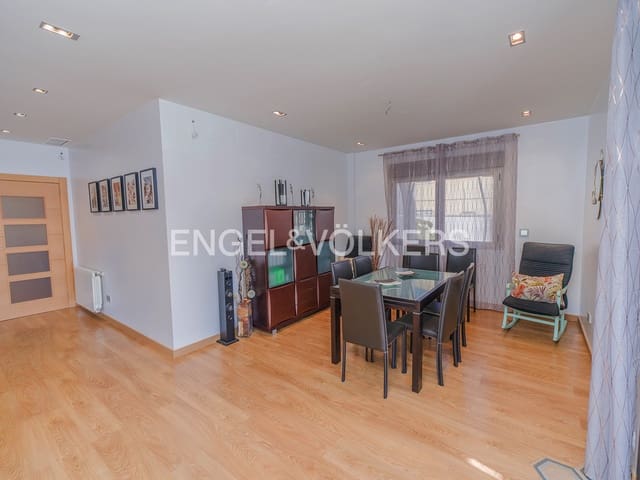 5 soverom Villa til salgs i Muchamiel / Mutxamel med svømmebasseng garasje - € 915 000 (Ref: 9936753)