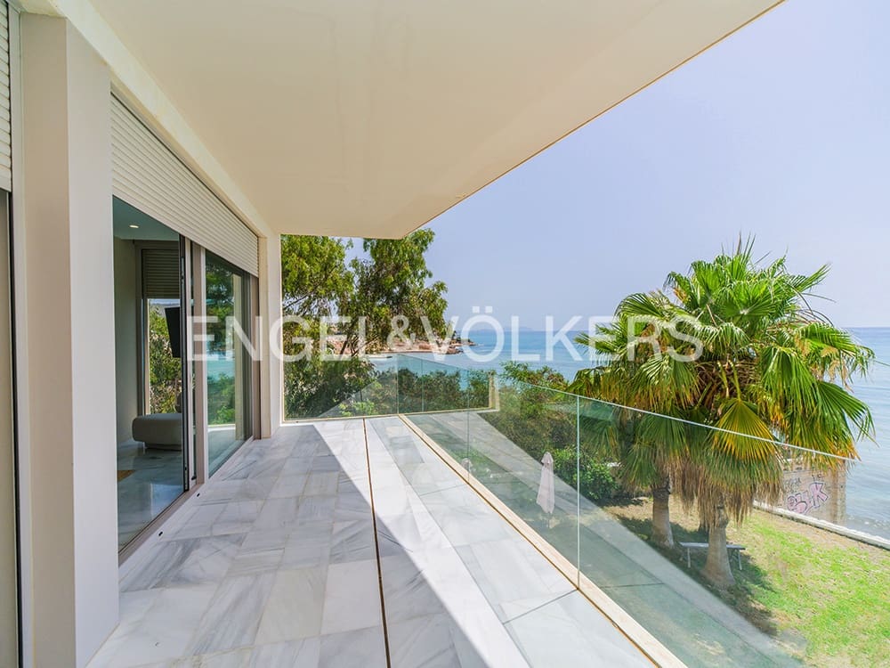 5 soverom Villa til salgs i El Campello med svømmebasseng garasje - € 4 500 000 (Ref: 9936755)