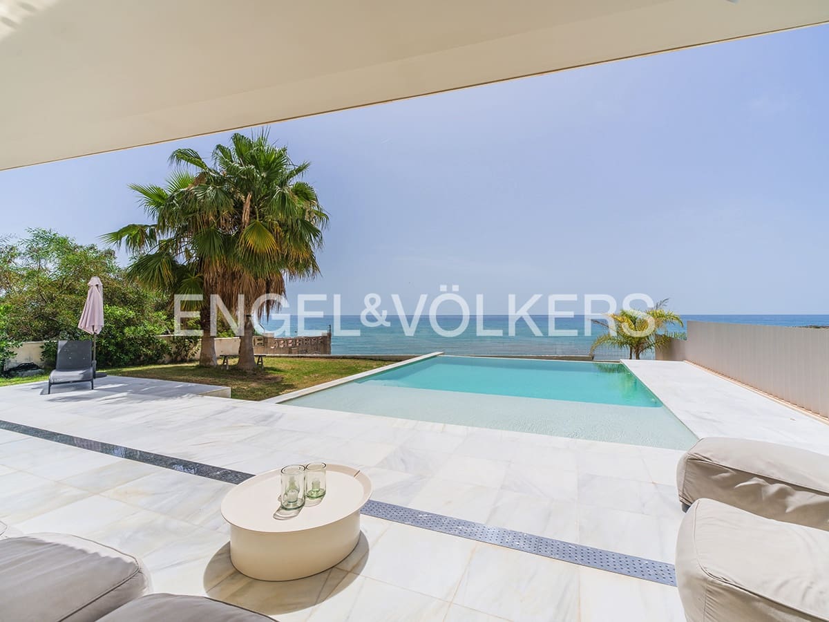 5 soverom Villa til salgs i El Campello med svømmebasseng garasje - € 4 500 000 (Ref: 9936755)