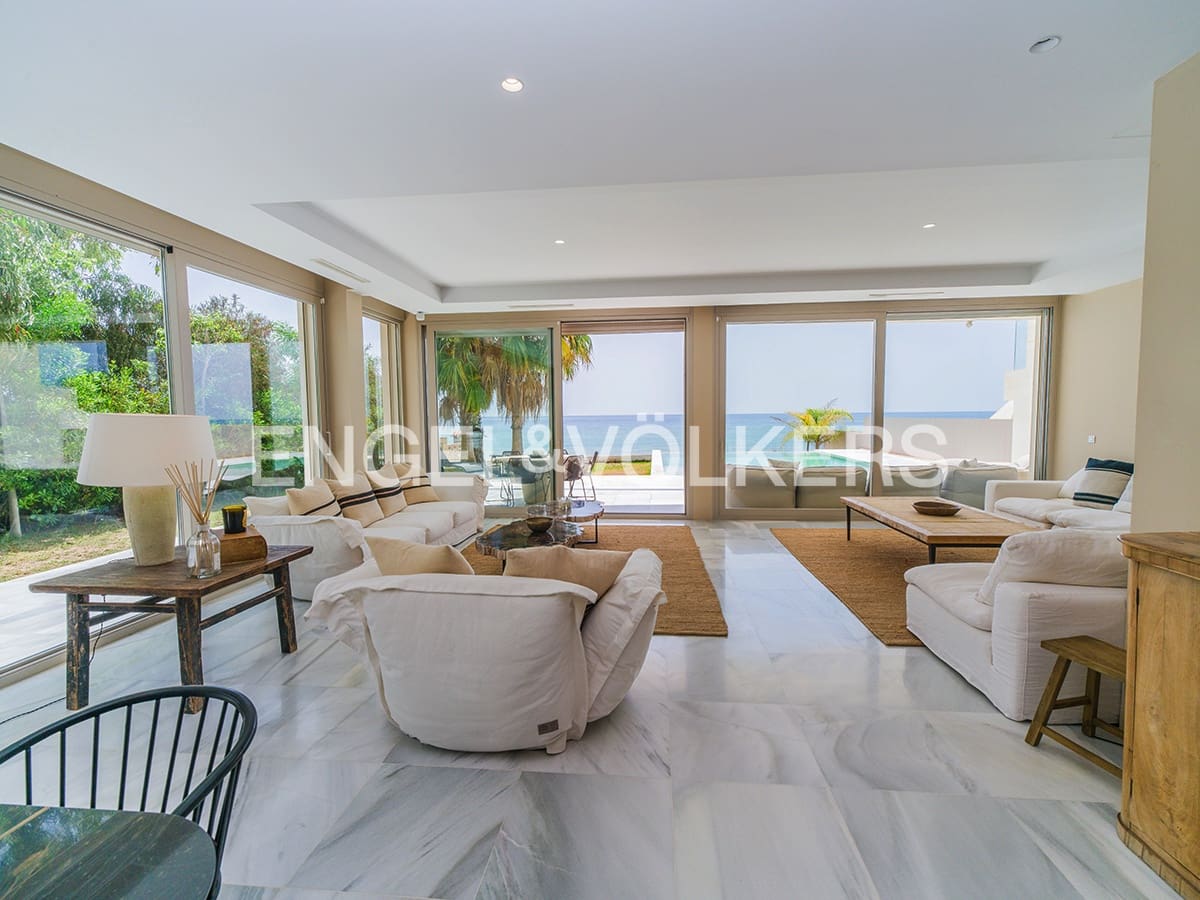 5 soverom Villa til salgs i El Campello med svømmebasseng garasje - € 4 500 000 (Ref: 9936755)