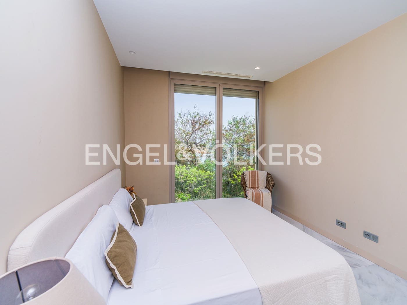 5 soverom Villa til salgs i El Campello med svømmebasseng garasje - € 4 500 000 (Ref: 9936755)
