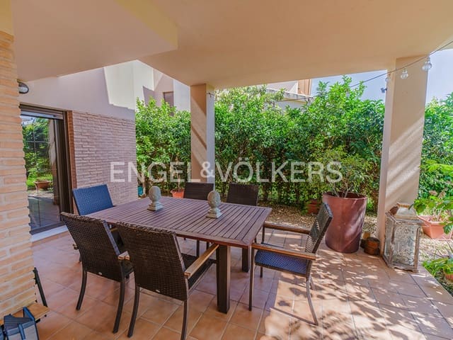 Pareado de 5 habitaciones en Muchamiel / Mutxamel en venta con piscina garaje - 620.000 € (Ref: 9938979)