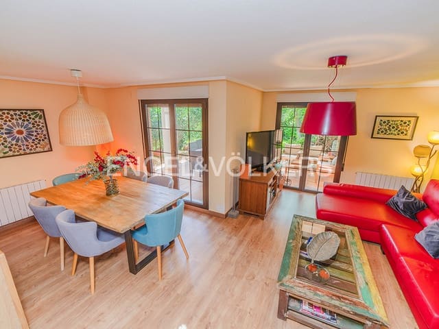 Pareado de 5 habitaciones en Muchamiel / Mutxamel en venta con piscina garaje - 620.000 € (Ref: 9938979)