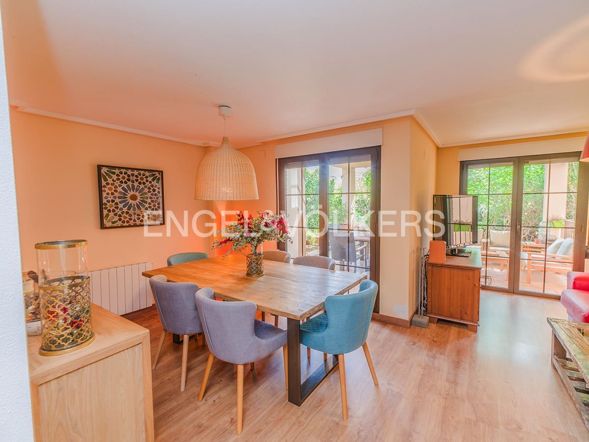 5 quarto Moradia Geminada para venda em Muchamiel / Mutxamel com piscina garagem - 620 000 € (Ref: 9938979)