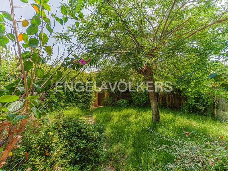 5 quarto Moradia Geminada para venda em Muchamiel / Mutxamel com piscina garagem - 620 000 € (Ref: 9938979)