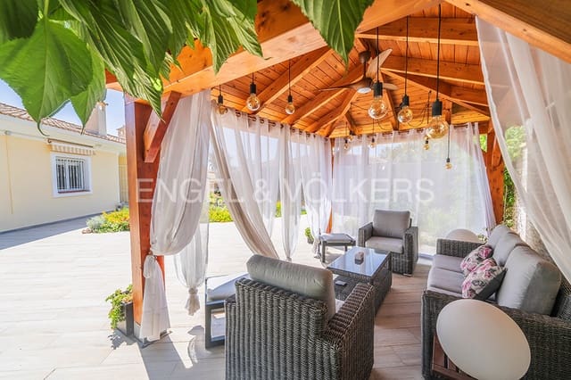 3 chambre Villa/Maison à vendre à Muchamiel / Mutxamel avec piscine garage - 670 000 € (Ref: 9950411)