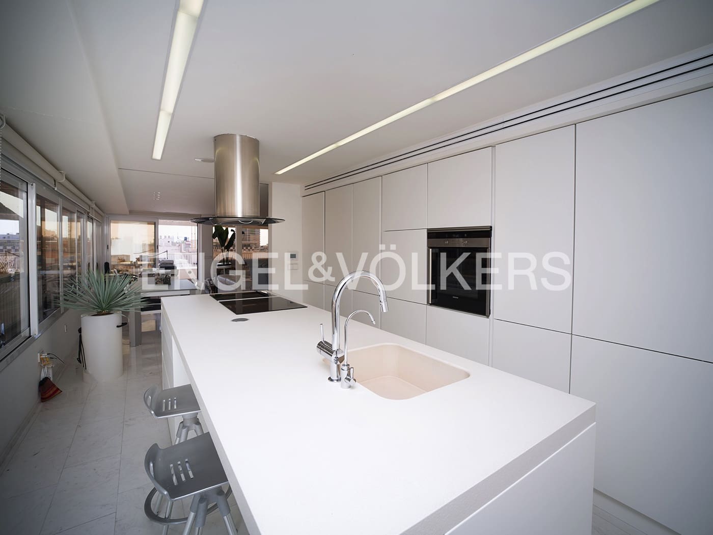 2 slaapkamer Penthouse te koop in Alicante stad - € 1.085.000 (Ref: 9981444)