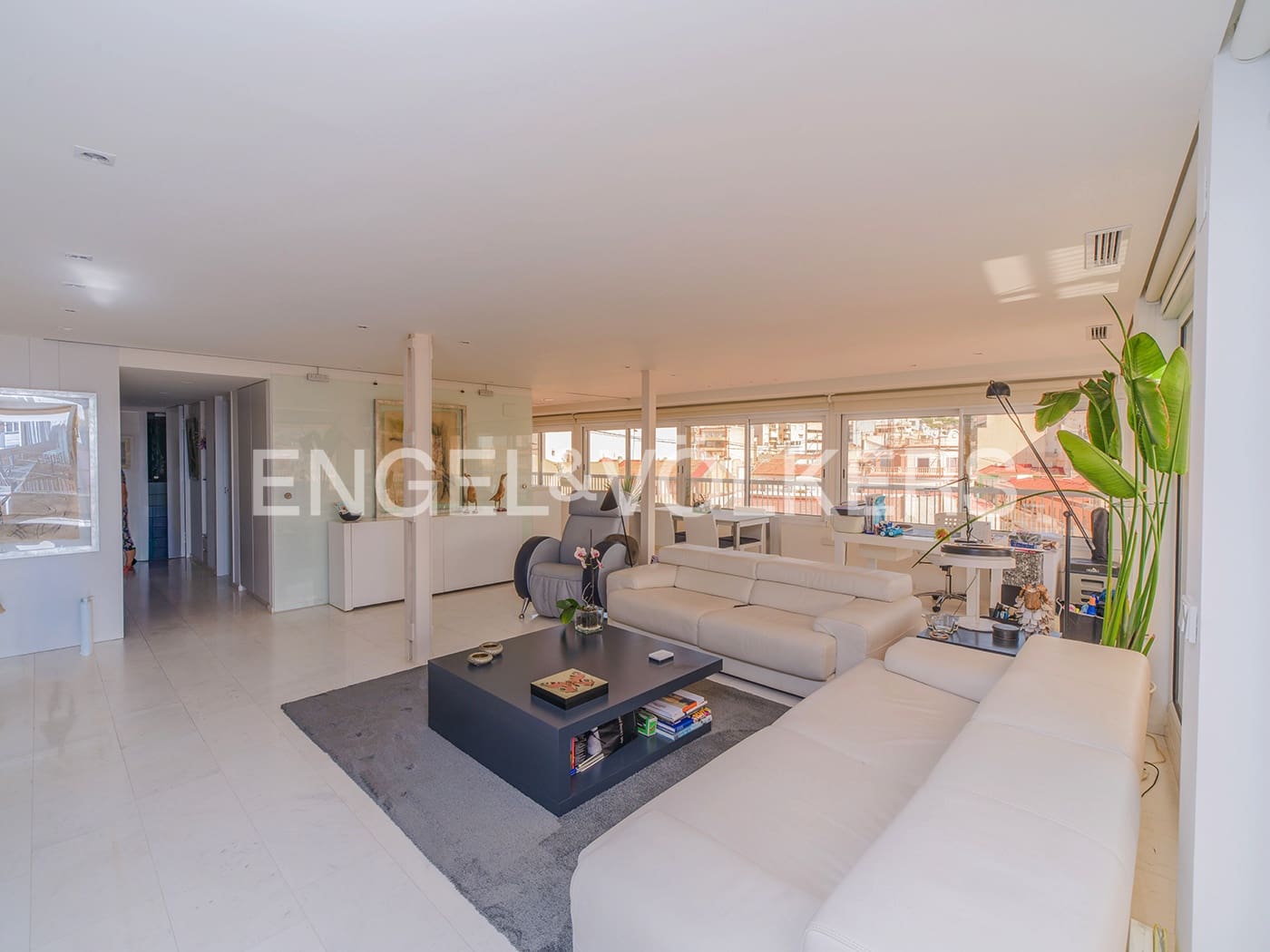 2 slaapkamer Penthouse te koop in Alicante stad - € 1.085.000 (Ref: 9981444)