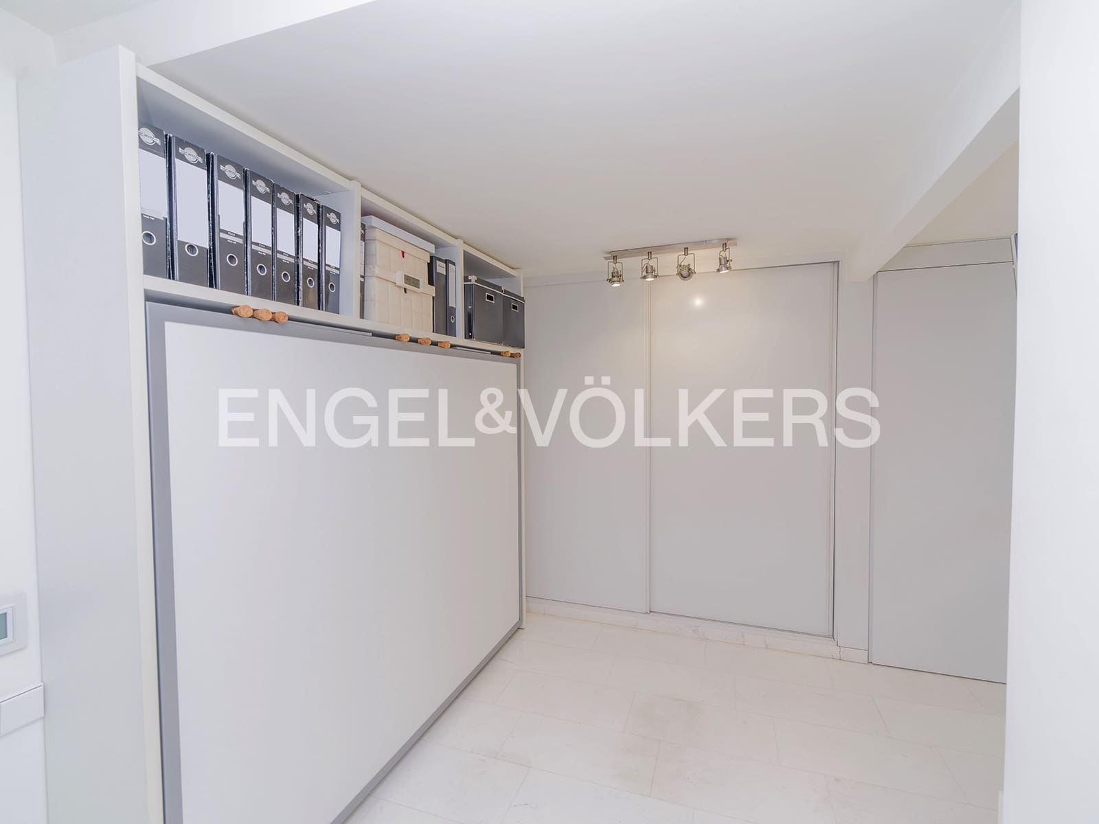 2 slaapkamer Penthouse te koop in Alicante stad - € 1.085.000 (Ref: 9981444)