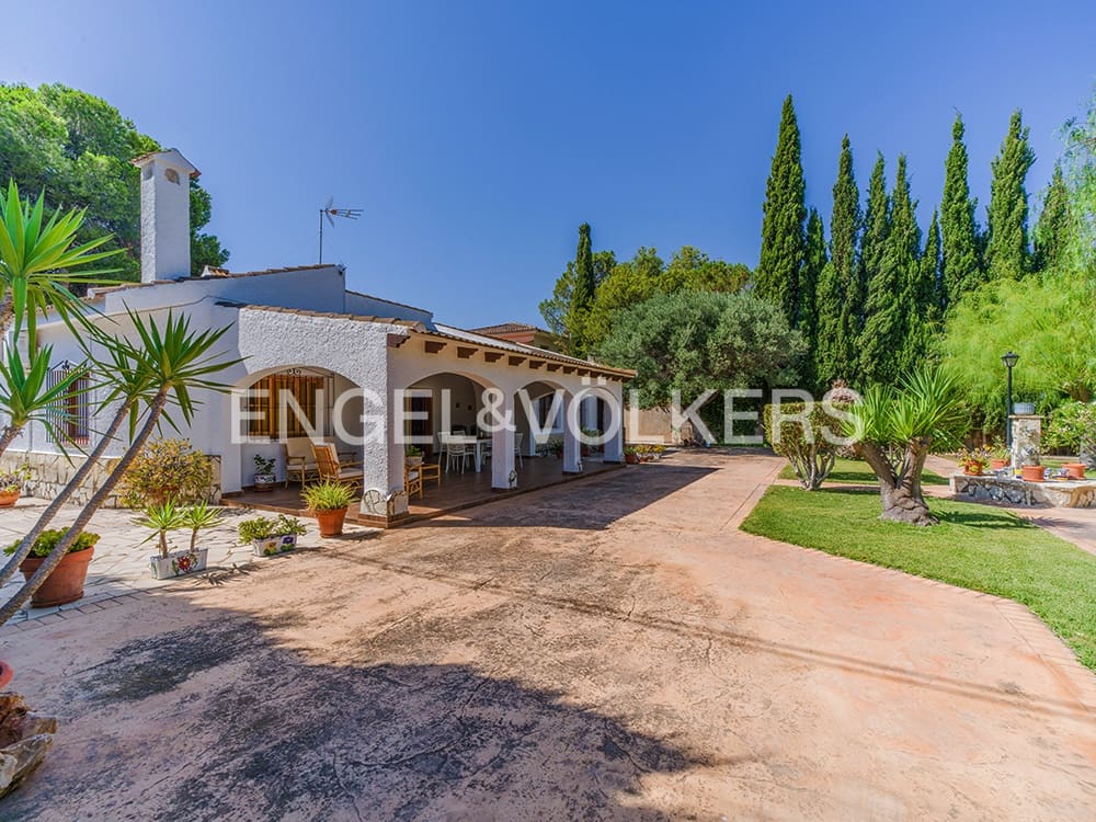 Villa till salu i Busot - 475 000 € (Ref: 9983256)