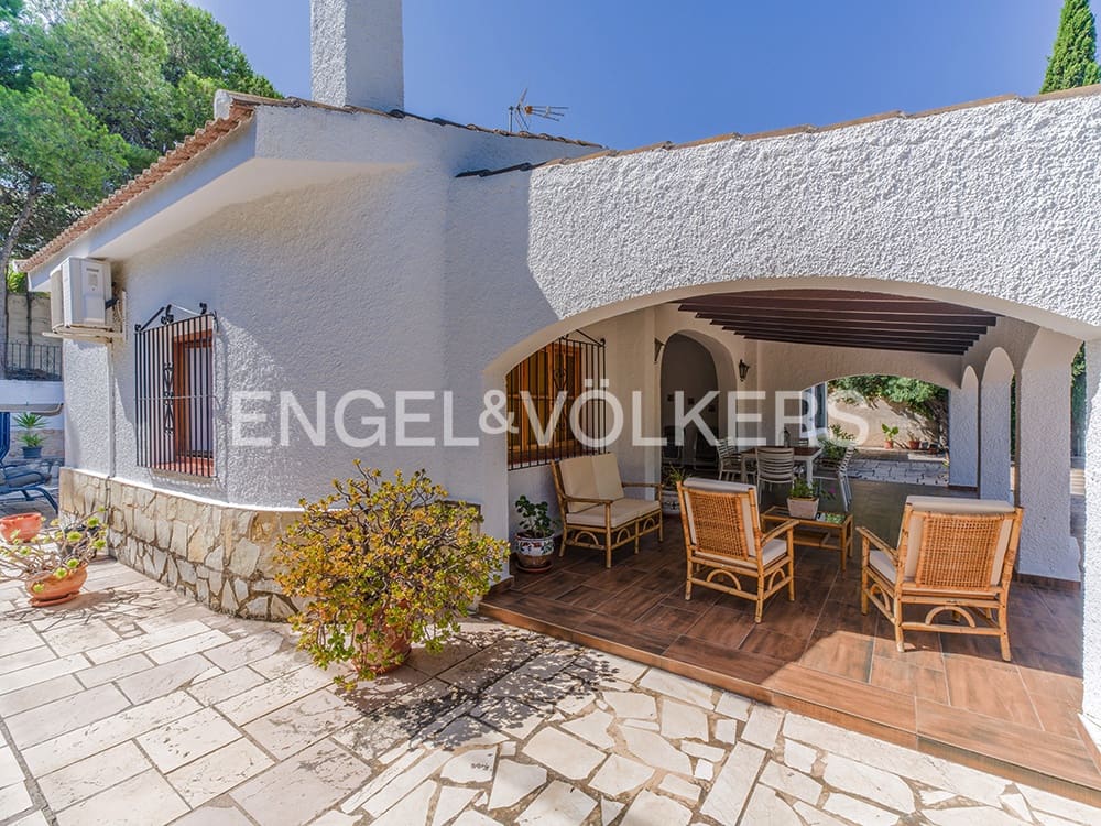Villa till salu i Busot - 475 000 € (Ref: 9983256)