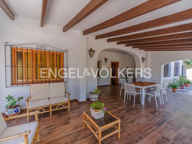 Villa till salu i Bonalba, Busot - 475 000 € (Ref: 9983256)
