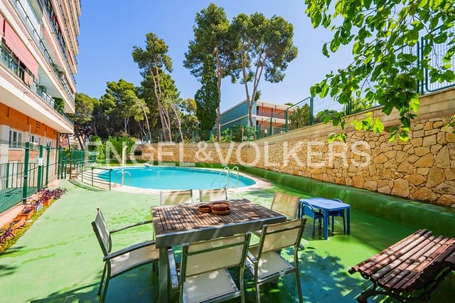 Penthouse til salgs i Vistahermosa, Alicante by - € 460 000 (Ref: 9983261)