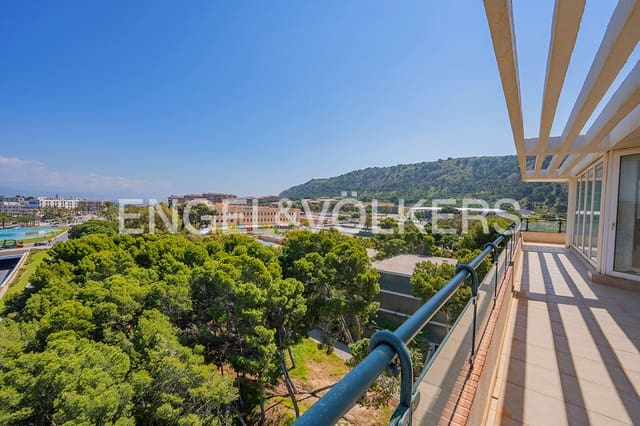 Penthouse til salgs i Vistahermosa, Alicante by - € 460 000 (Ref: 9983261)