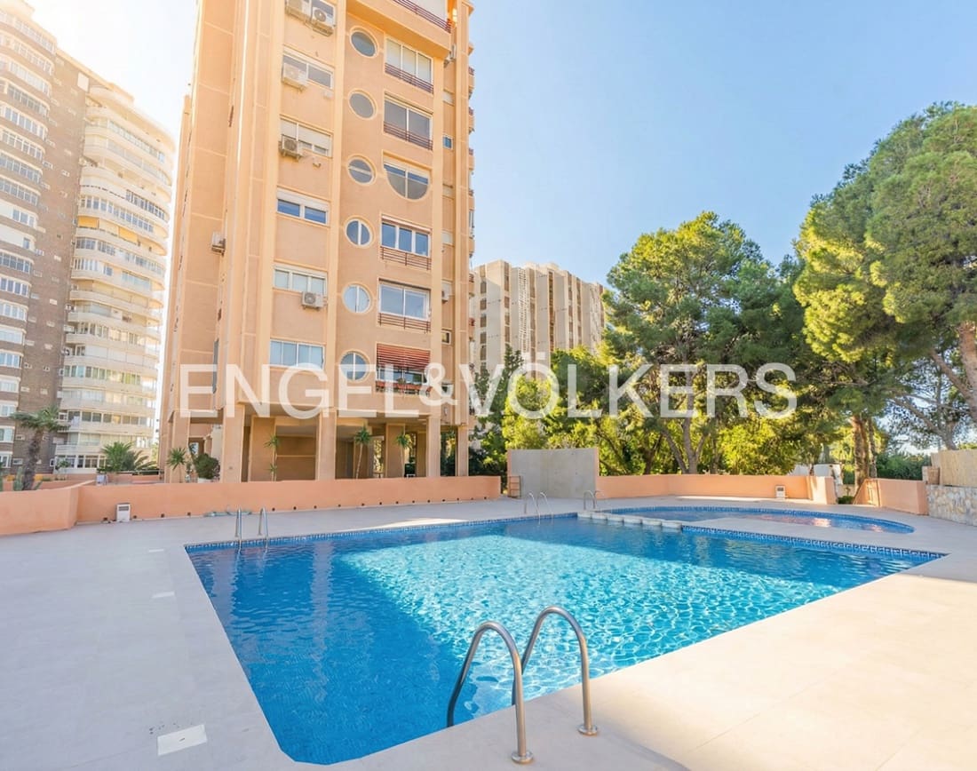 3 soveværelse Penthouse til salg i Cabo de las Huertas med swimmingpool garage - € 615.000 (Ref: 9987237)