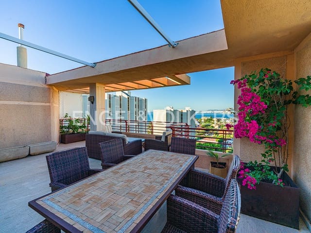 3 soveværelse Penthouse til salg i Cabo de las Huertas, Alicante by med swimmingpool garage - € 595.000 (Ref: 9987237)