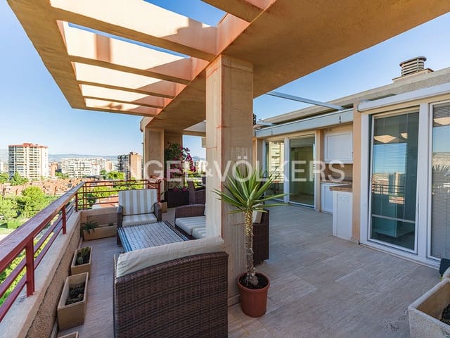 3 soveværelse Penthouse til salg i Cabo de las Huertas, Alicante by med swimmingpool garage - € 595.000 (Ref: 9987237)