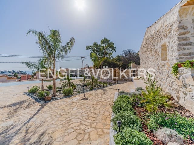 7 soverom Villa til salgs i Venta Lanuza, El Campello med svømmebasseng garasje - € 1 290 000 (Ref: 9997562)
