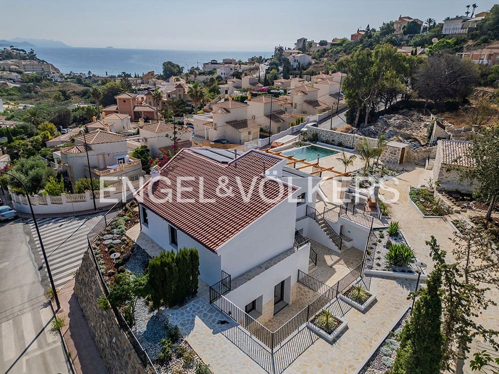 7 soverom Villa til salgs i Venta Lanuza med svømmebasseng garasje - € 1 290 000 (Ref: 9997562)