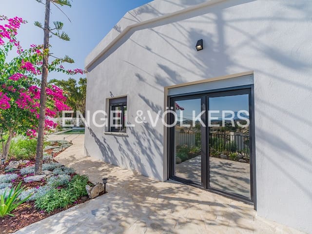 7 soverom Villa til salgs i Venta Lanuza, El Campello med svømmebasseng garasje - € 1 290 000 (Ref: 9997562)