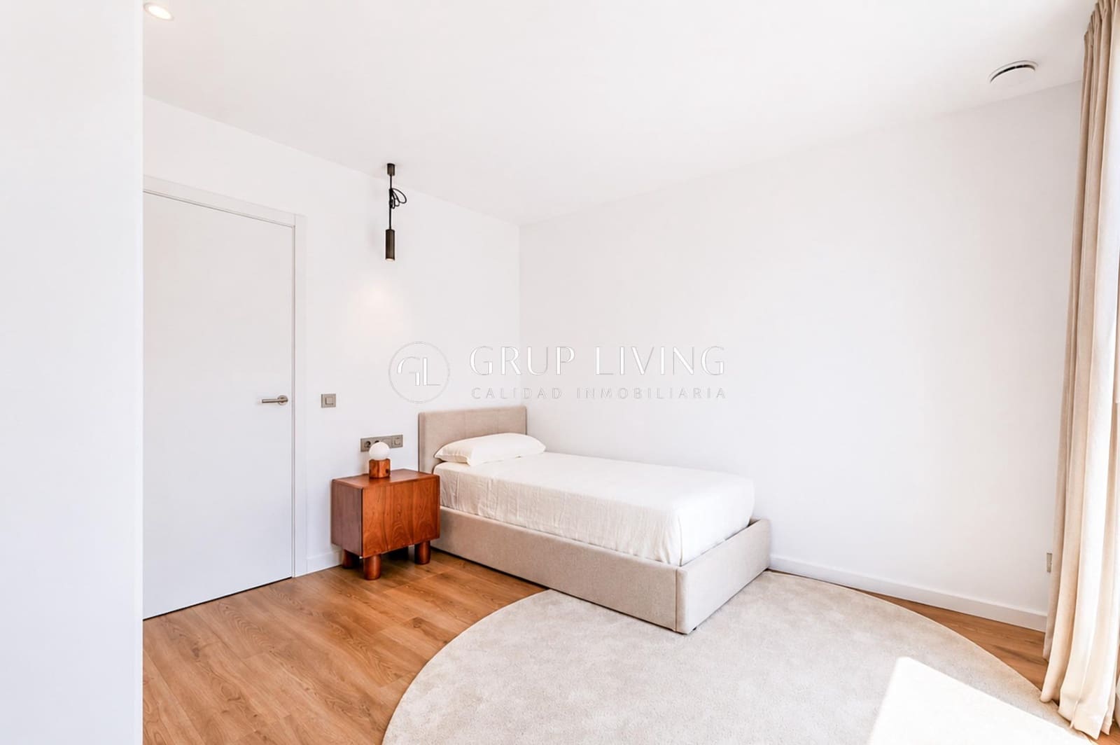 5 makuuhuone Huvila vuokrattavana paikassa Sitges mukana uima-altaan 
autotalli - 10 000 € (Ref: 10021022)