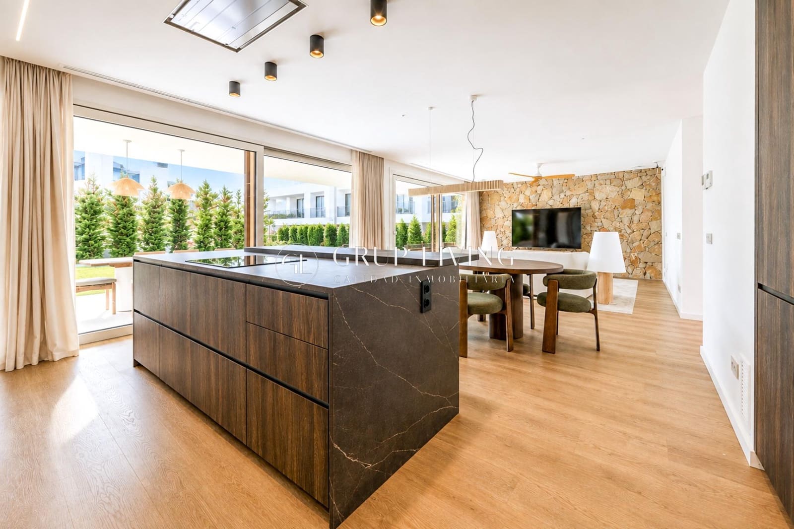 5 makuuhuone Huvila vuokrattavana paikassa Sitges mukana uima-altaan 
autotalli - 10 000 € (Ref: 10021022)