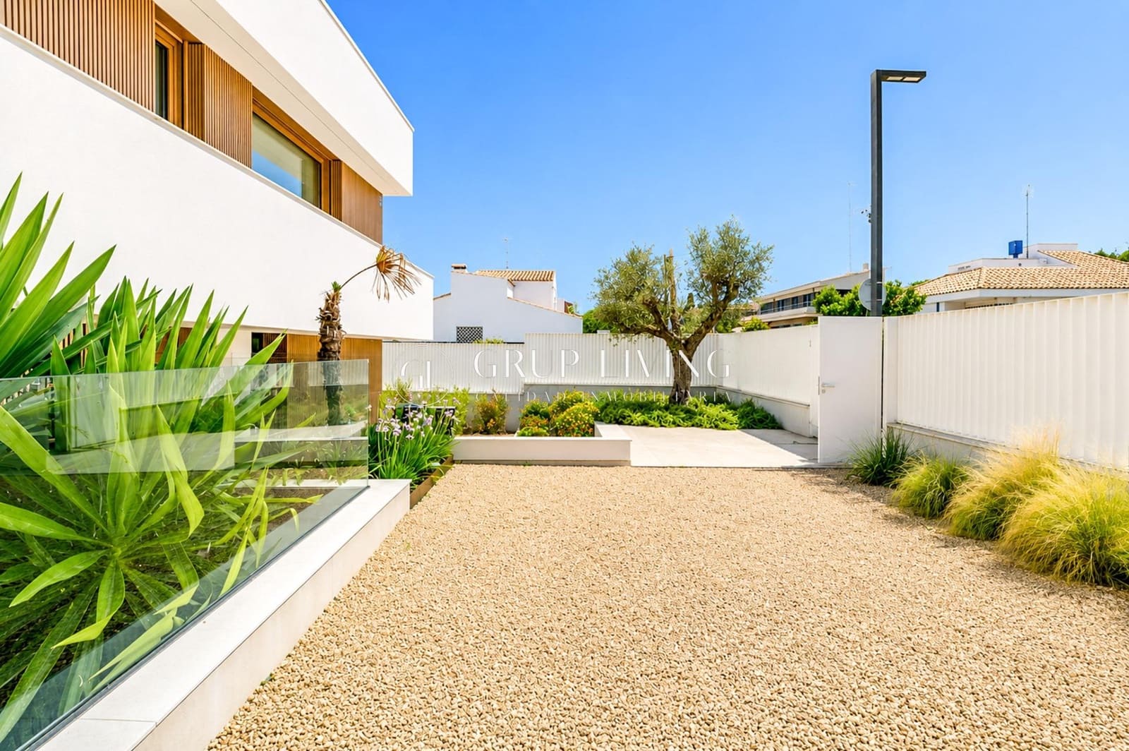 5 makuuhuone Huvila vuokrattavana paikassa Sitges mukana uima-altaan 
autotalli - 10 000 € (Ref: 10021022)
