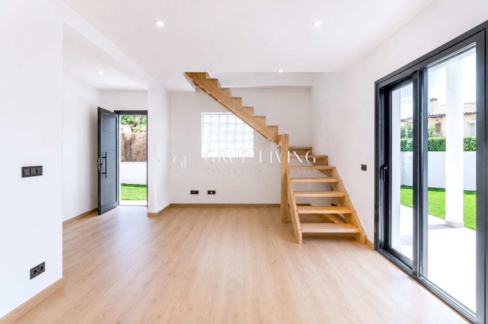 Chalet de 4 habitaciones en Sant Pere de Ribes en venta - 750.000 € (Ref: 10022574)