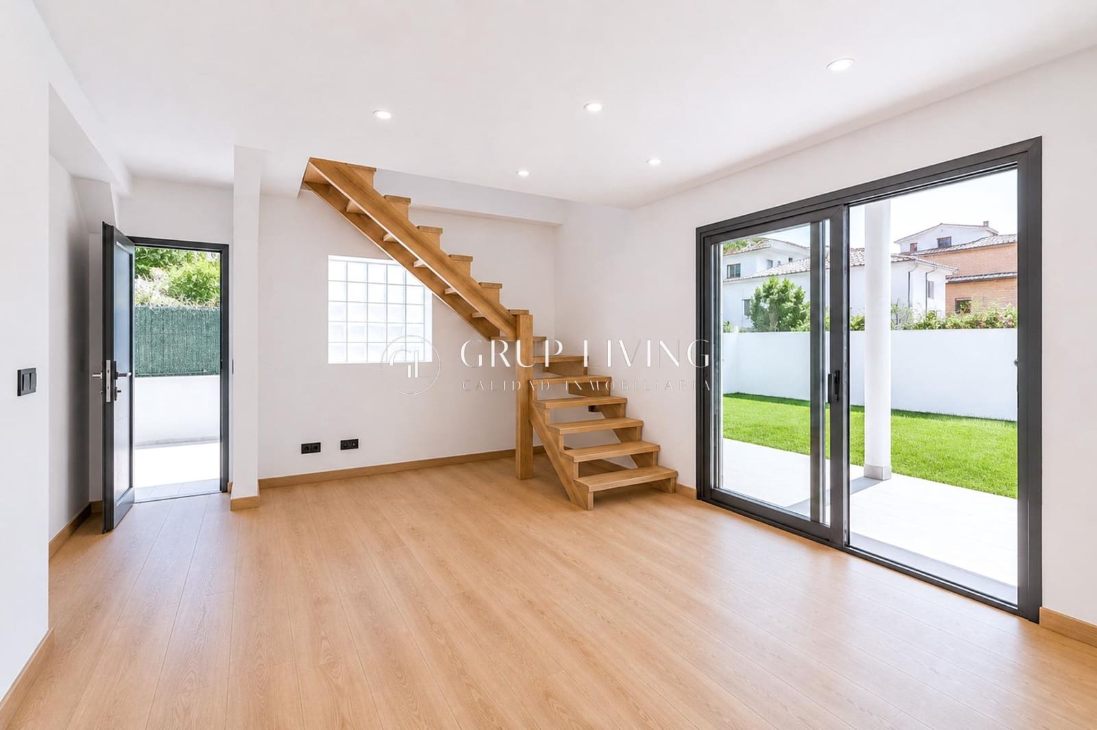 Chalet de 4 habitaciones en Sant Pere de Ribes en venta - 750.000 € (Ref: 10022574)