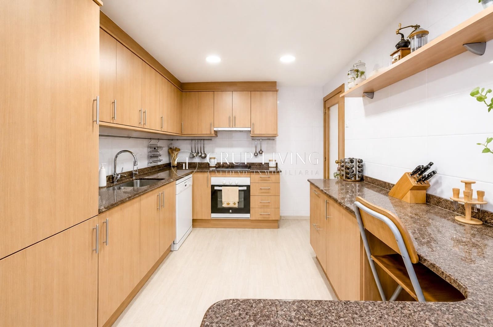 5 sovrum Hus till salu i Sitges med pool garage - 624 000 € (Ref: 10089594)