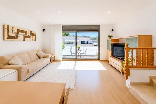 5 sovrum Hus till salu i Sitges med pool garage - 624 000 € (Ref: 10089594)