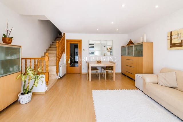 5 sovrum Hus till salu i Sitges med pool garage - 624 000 € (Ref: 10089594)